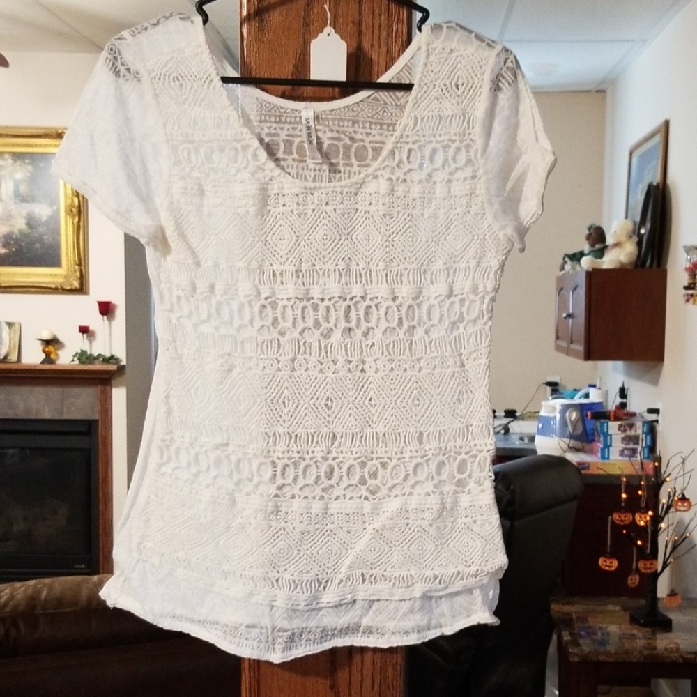 Lace front tee